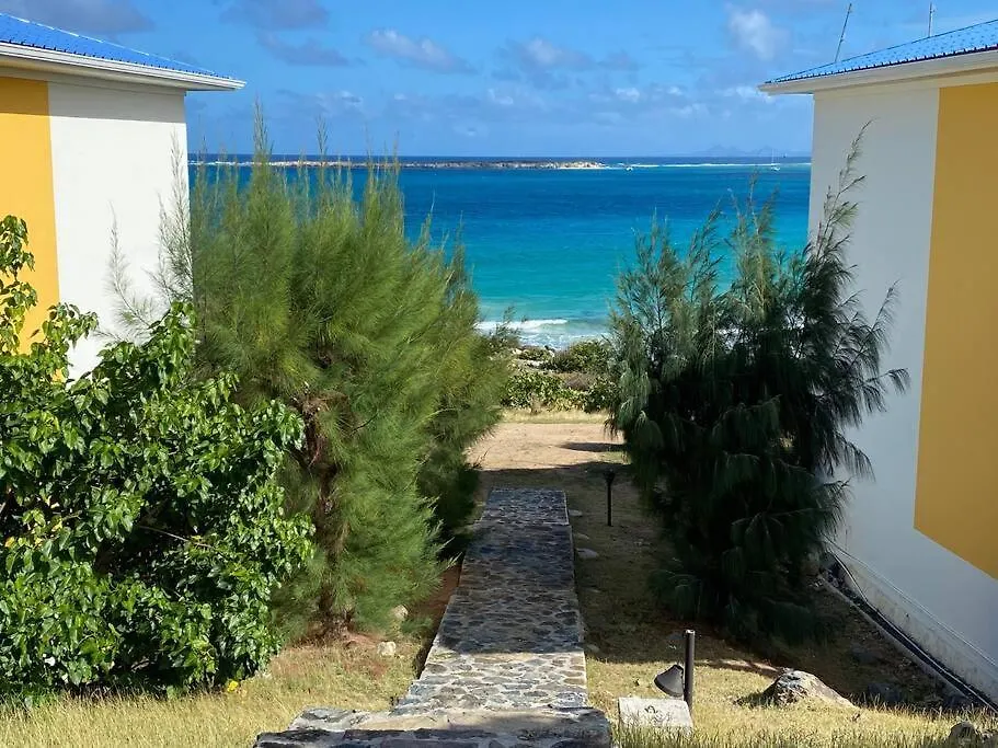 Appartement Ocean Front Studio , Step To The Beach Cul de Sac